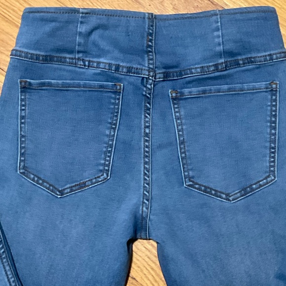 Free People We the Free Penny Pull On Stretch Flare Leg Denim Jeans  26 - Picture 8 of 13